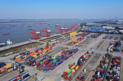 打造交通強(qiáng)國(guó)建設(shè)試點(diǎn) 2022年江蘇重點(diǎn)推進(jìn)碼頭建設(shè)與管理，完成交通基礎(chǔ)設(shè)施投資1809億元